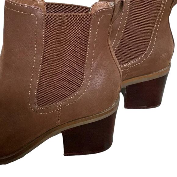 NWT Mia brown ankle boots Brown Size: 7 - Picture 3 of 5
